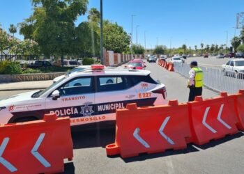 Tránsito puede sancionar a conductores con placas desactualizadas en Hermosillo