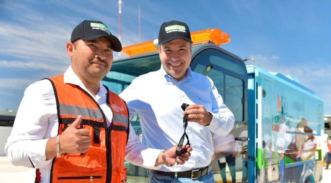 Entrega alcalde de Hermosillo primera flotilla de barredoras eléctricas Entrega alcalde de Hermosillo primera flotilla de barredoras eléctricas