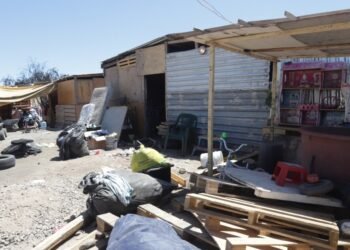 Patricia sigue necesitando apoyo, a casi un mes de que su ex pareja quemara su vivienda en la invasión Guayacán