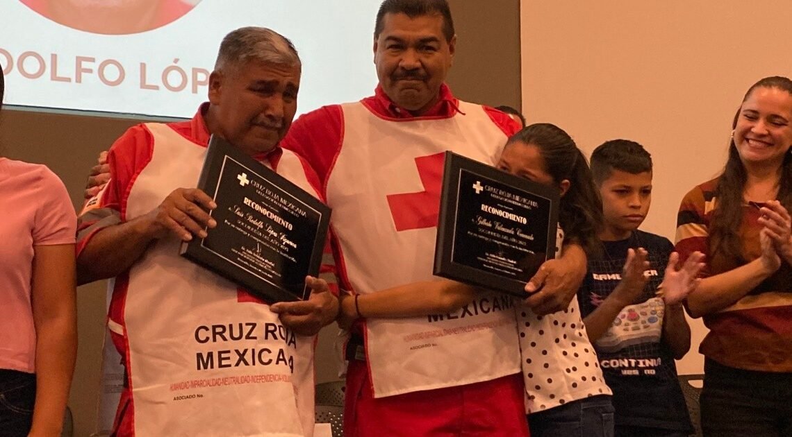 Hermosillo: Premian a dos socorristas del año ¡hubo empate!