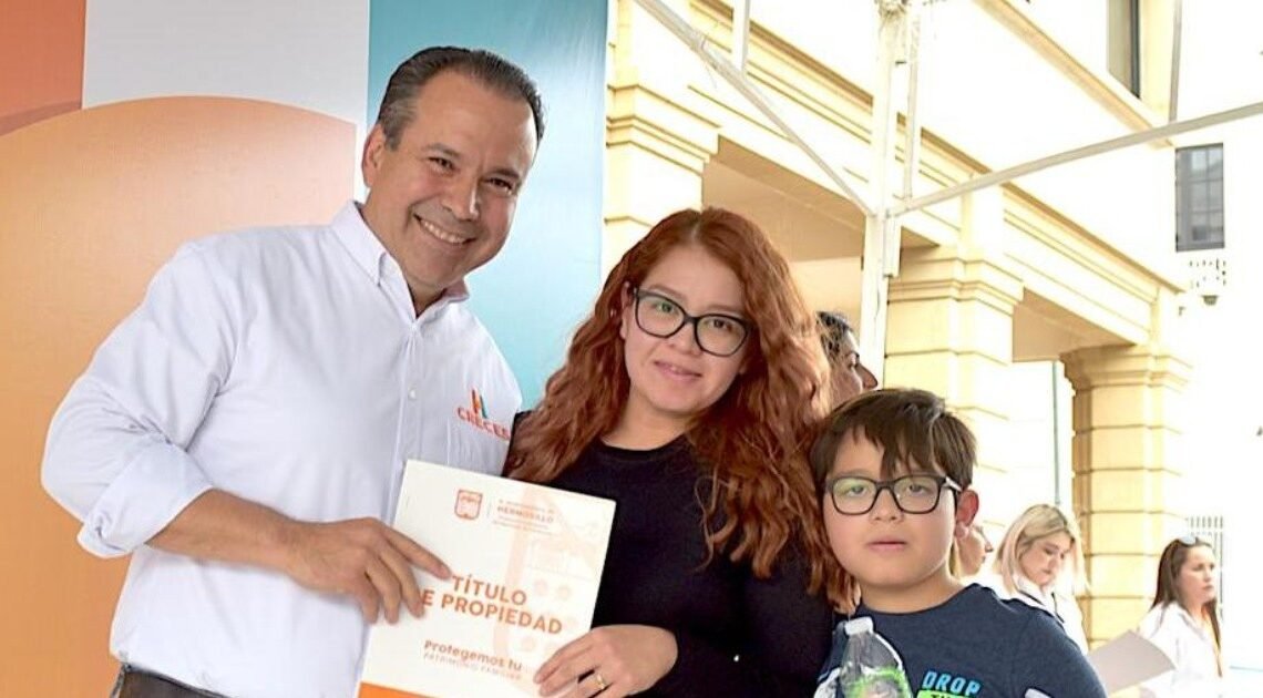 Entrega Ayuntamiento de Hermosillo títulos de propiedad Entrega Ayuntamiento de Hermosillo títulos de propiedad