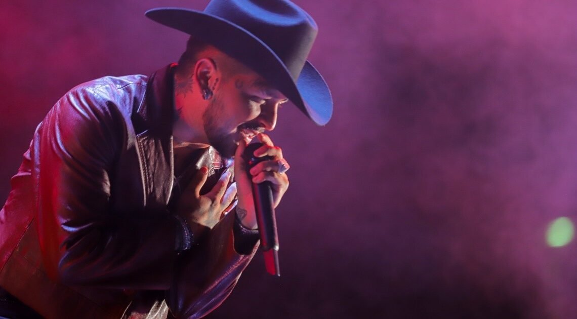 A Christian Nodal “no se le olvidó” el amor de los sonorenses