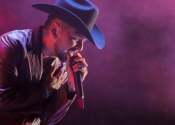 A Christian Nodal “no se le olvidó” el amor de los sonorenses