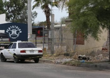 Encuentran muerto a operador de taxi en casa abandonada de la colonia CNOP de Hermosillo