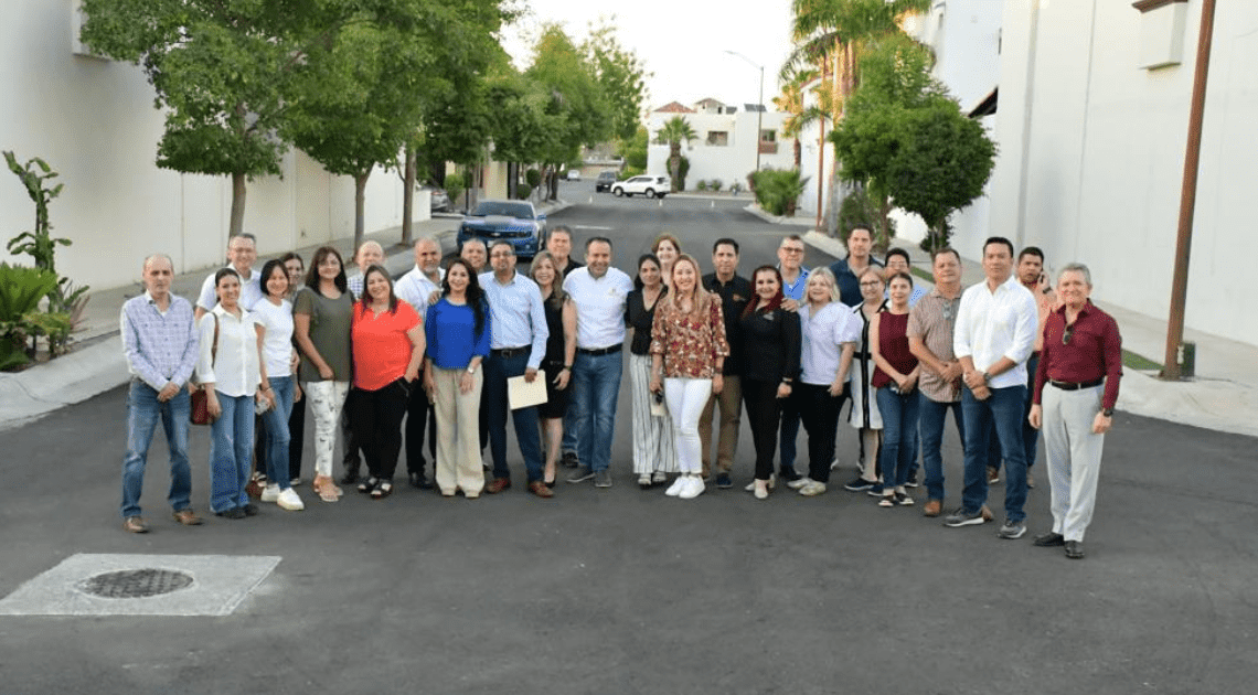 Entregan obra de recarpeteo en cerrada Atardeceres de Hermosillo