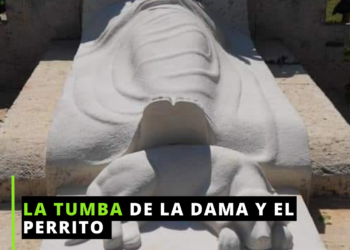 En el cementerio de Colón