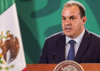 Abogados presentan demanda de juicio político contra Cuauhtémoc Blanco