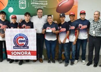 Antonio Astiazarán el primer apoyo del Fondo Deportivo para respaldar a talentosos deportistas