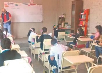 Nómina educativa opera con irregularidades y opacidad, revela estudio