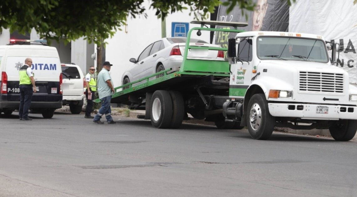 Ayuntamiento de Hermosillo reduce gastos de arrastre y grúa para ciudadanos a través de licitación Ayuntamiento de Hermosillo reduce gastos de arrastre y grúa para ciudadanos a través de licitación