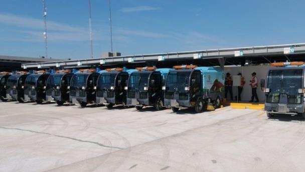 Entregan primera flotilla de barredoras eléctricas en Hermosillo Entregan primera flotilla de barredoras eléctricas en Hermosillo