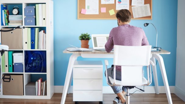Patrón debe pagar desde el internet hasta tu silla si realizas home office Patrón debe pagar desde el internet hasta tu silla si realizas home office
