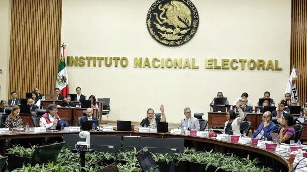 Presenta INE protocolo de seguridad a candidatos Presenta INE protocolo de seguridad a candidatos