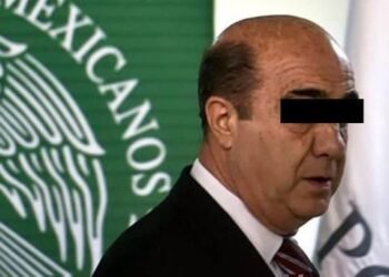 FGR pide 82 años de prisión para Murillo Karam por caso Ayotzinapa
