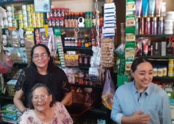 Premia Canacope al abarrotero más legendario de Hermosillo