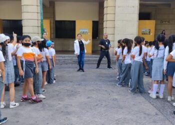Realizan recorridos cultruales para alumnos de educación básica