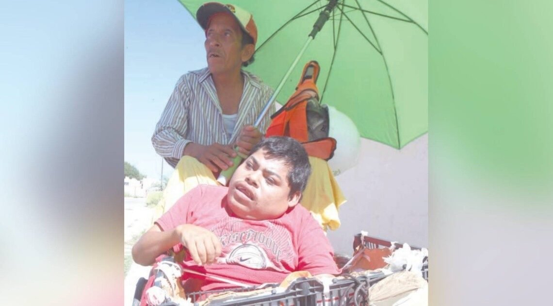Un amor de padre incondicional: La dedicación de Gonzalo por su hijo con parálisis cerebral Un amor de padre incondicional: La dedicación de Gonzalo por su hijo con parálisis cerebral