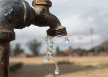 ¡Infórmese! Sin agua varias colonias del Norte de Hermosillo debido a daños en transformador por lluvia