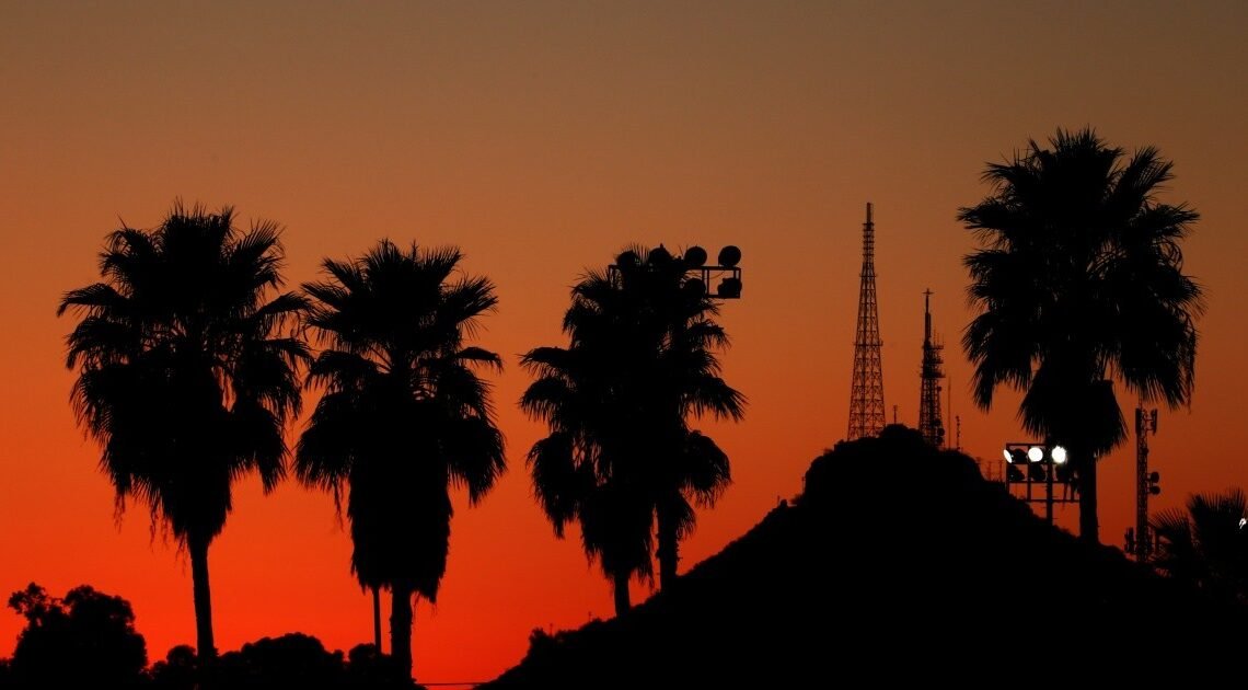 ¿Cuantas colonias tiene Hermosillo y cuál es la más poblada?