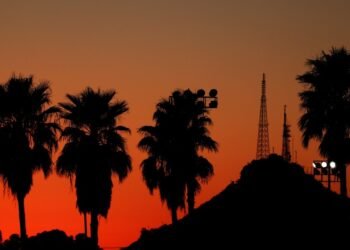 ¿Cuantas colonias tiene Hermosillo y cuál es la más poblada?