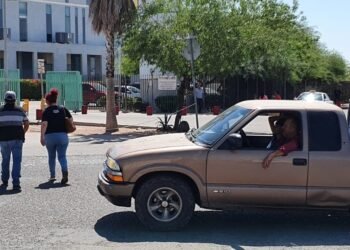 Hermosillo: Cruzar como peatón la República de Cuba y Tecnológico es todo un reto; piden señalamientos