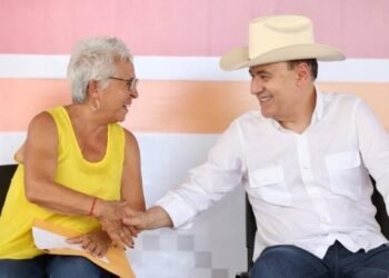 Lleva Gobernador de Sonora beneficios a Carbó, Benjamín Hill y Santa Ana