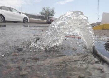 Médicos de Hermosillo alertan del riesgo de enfermedades por fuga de drenaje