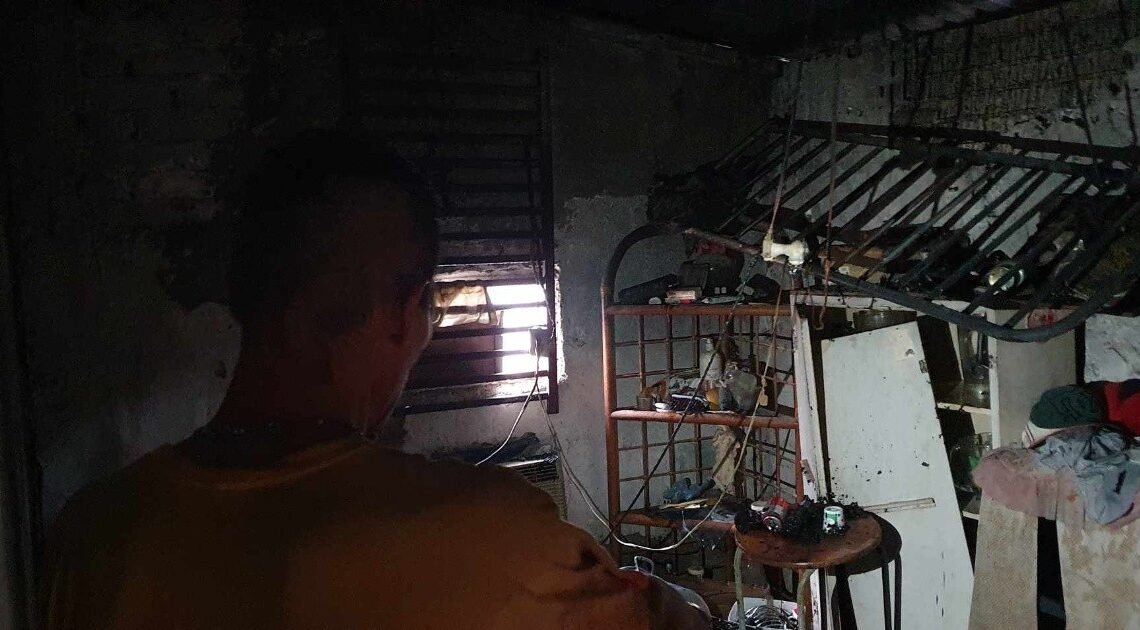 Hermosillo: Rescatan a doña Lupita de incendio en su casa en la colonia Miguel Hidalgo