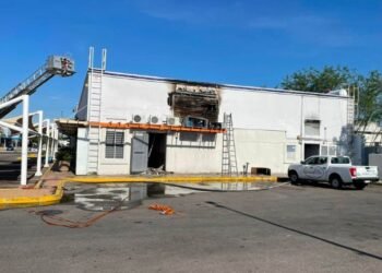 Incendio en restaurante El Farallón sin heridos