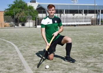 Joven deportista de Hermosillo encuentra su pasión en el hockey y conquista el mundo representando a México