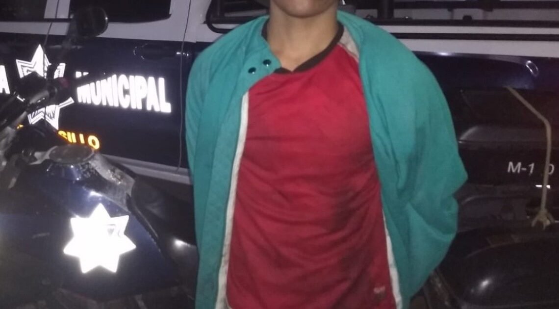 Explota contra su mamá tras regaño por tener su cuarto en desorden Explota contra su mamá tras regaño por tener su cuarto en desorden