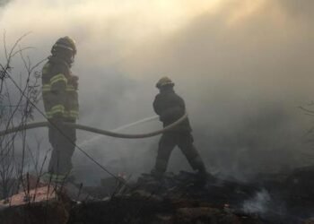 Bombero de Hermosillo sufre golpe de calor