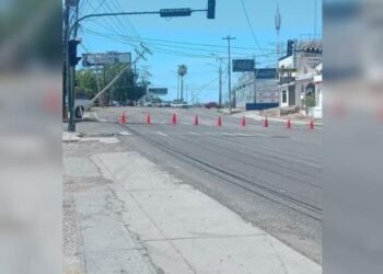 Cierre total de bulevar Vildosola por riesgo de caída de postes
