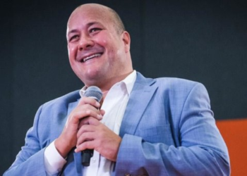 Enrique Alfaro se ‘baja’ de la contienda por la presidencia de 2024