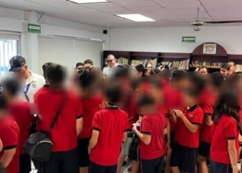 Participan menores en programa “Pequeños anfitriones turísticos”
