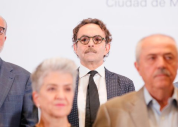 Solo quedan 12; Quadri renuncia a contienda por la candidatura del FAM