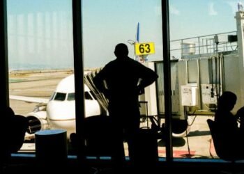 ¿Sobreventa de vuelos? Aerolíneas deberán pagar indemnización, señala SCJN