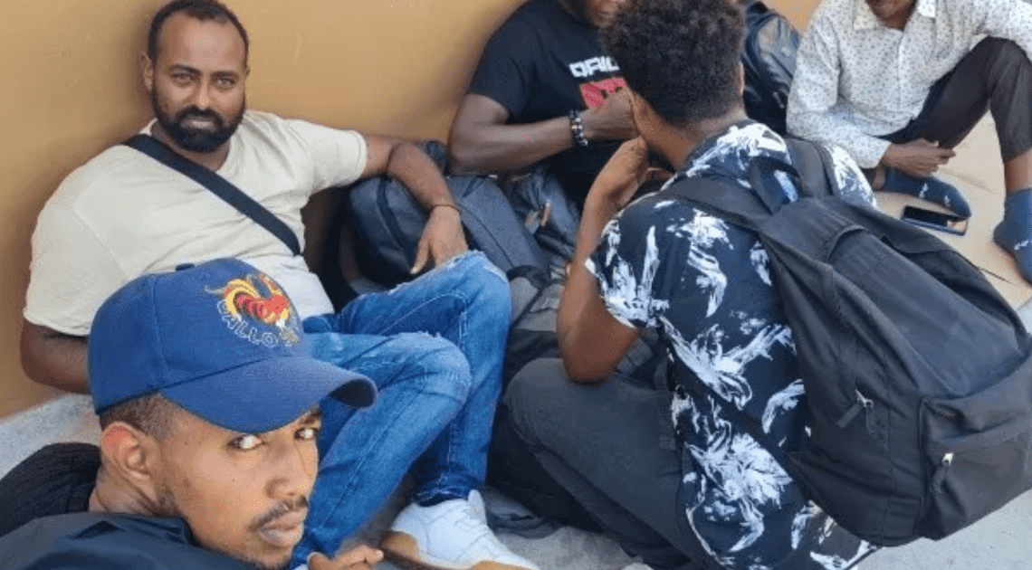 Cuentan africanos con permisos para su estancia en México