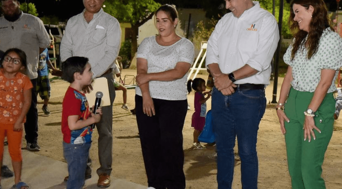 Cumple alcalde promesa a joven ciudadano Cumple alcalde promesa a joven ciudadano