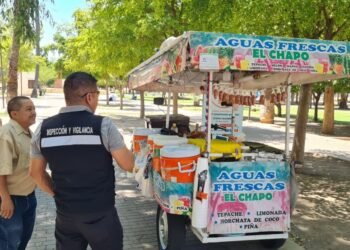Multan a personas que venden en el centro de Hermosillo sin contar con un permiso