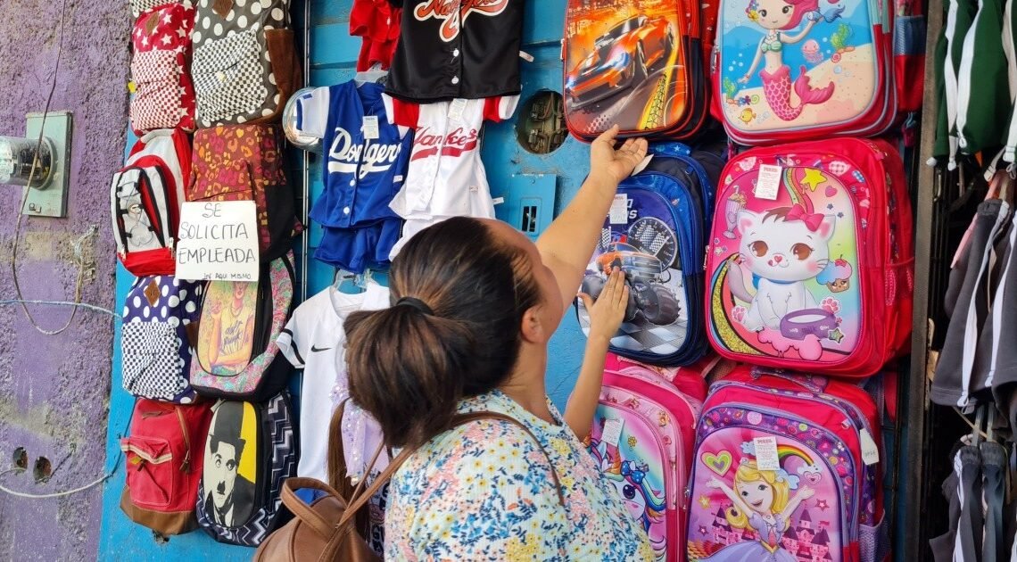 Hermosillo: Aumenta 40% venta de útiles escolares