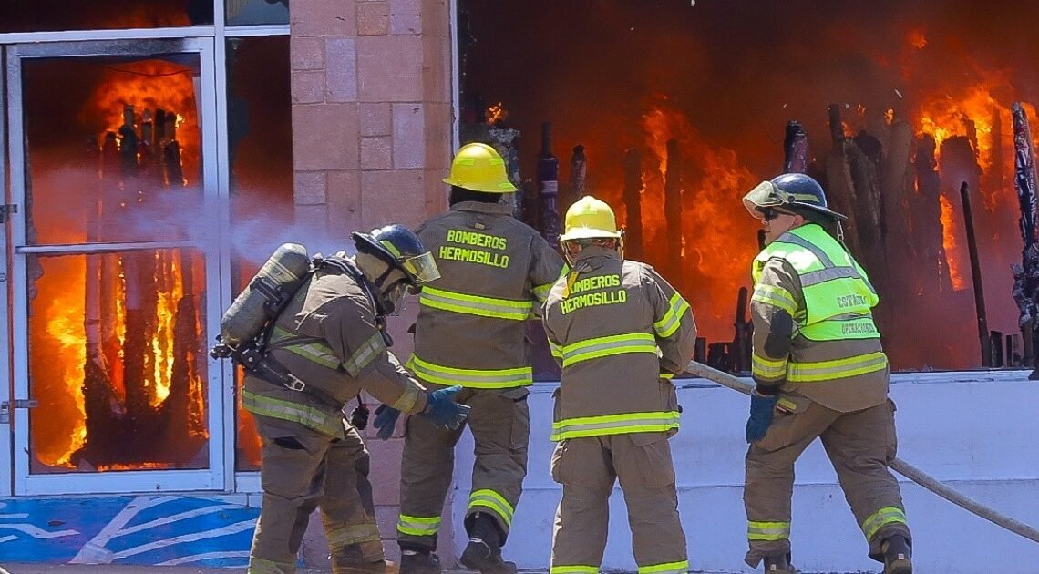 Hoy reconocen la valentía y servicio de los Bomberos de Hermosillo