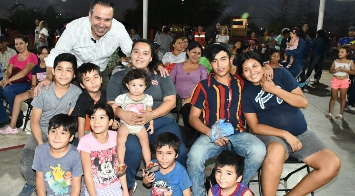 Entrega el alcalde de Hermosillo obras hechas con Presupuesto Creces en colonia La Cholla
