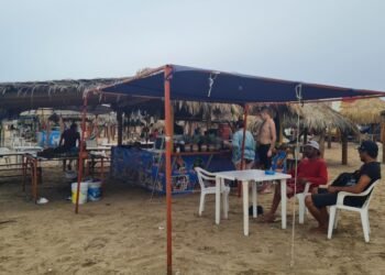 Comerciantes en Bahía de Kino venden menos