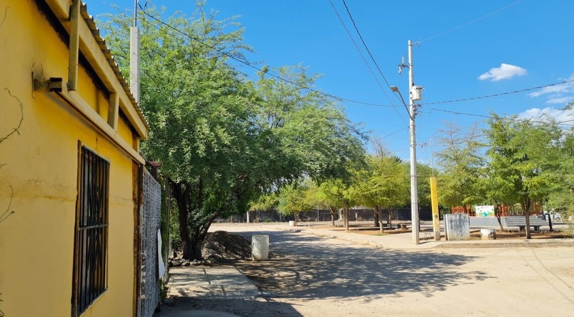 En Hermosillo sufren por apagones; en San Pedro estuvieron sin luz por 22 horas En Hermosillo sufren por apagones; en San Pedro estuvieron sin luz por 22 horas