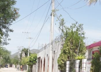 Hermosillo: Habitantes de La Victoria no pudieron dormir por el calor, estuvieron ¡40 horas sin luz!
