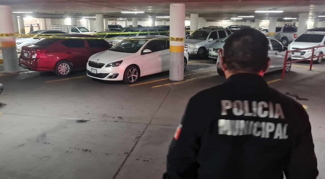 Robo de automóvil desencadena intensa operación policial en el centro de la ciudad Robo de automóvil desencadena intensa operación policial en el centro de la ciudad