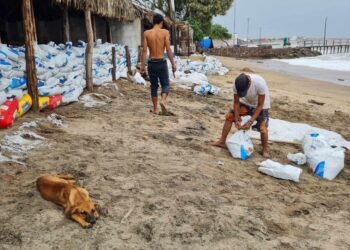 Sonora: Se preparan en Bahía de Kino, Hermosillo para los efectos del huracán “Hilary”