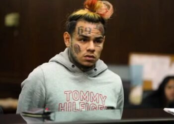 Detienen al Rapero Tekashi 6ix9ine en Florida