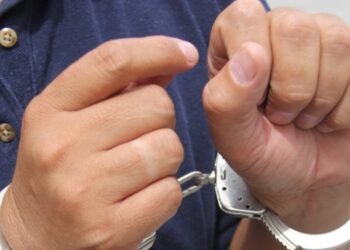 Arrestan en Hermosillo a hombre de 52 años acusado de acoso sexual por una joven empleada de una tienda
